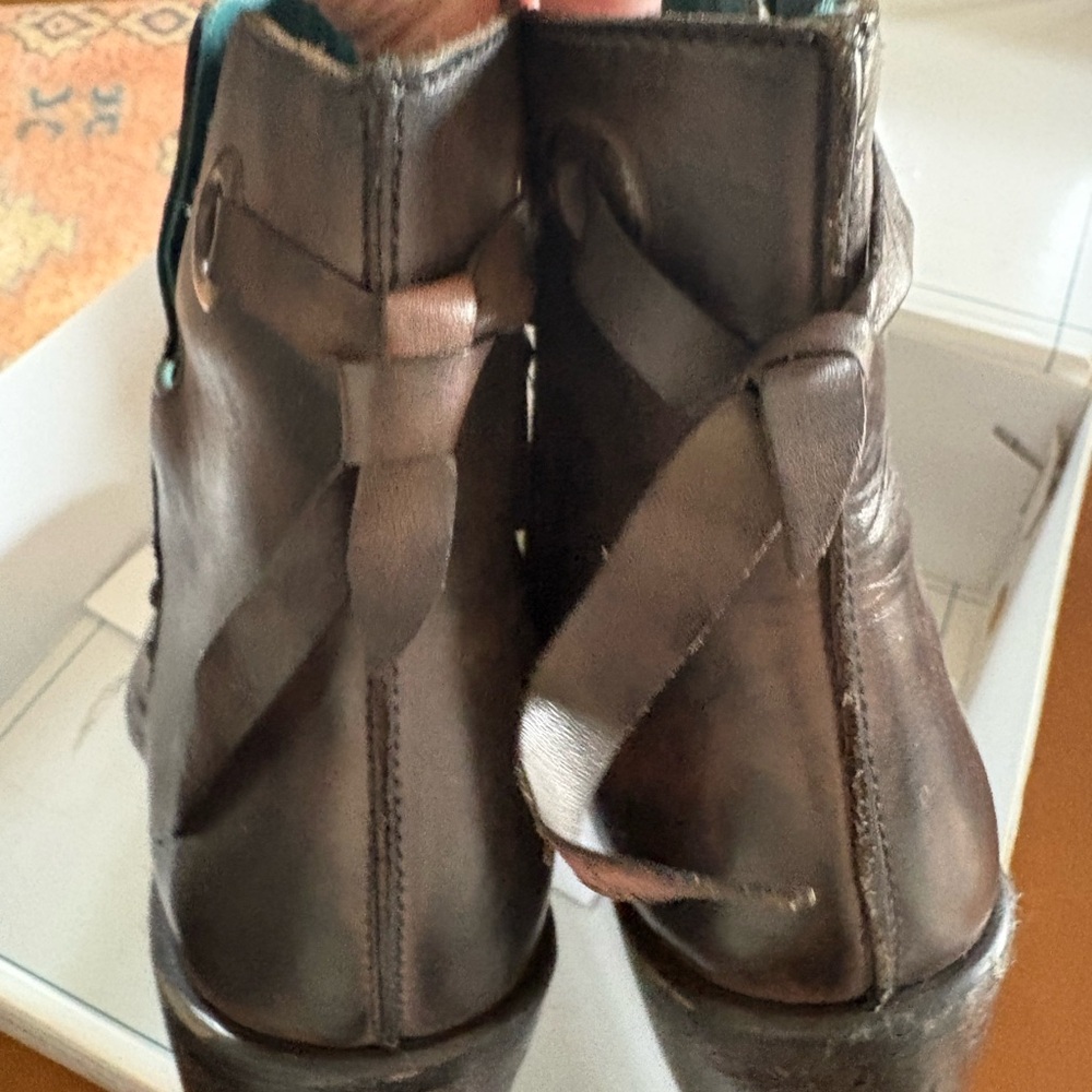 Bed Stu Dark Brown Leather Ankle Boots - Picture 3 of 6